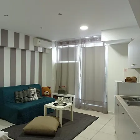 Διαμέρισμα Nice Studio Νέοι Επιβάτες