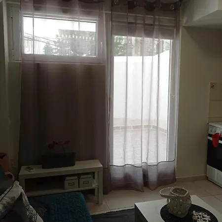 Διαμέρισμα Nice Studio *